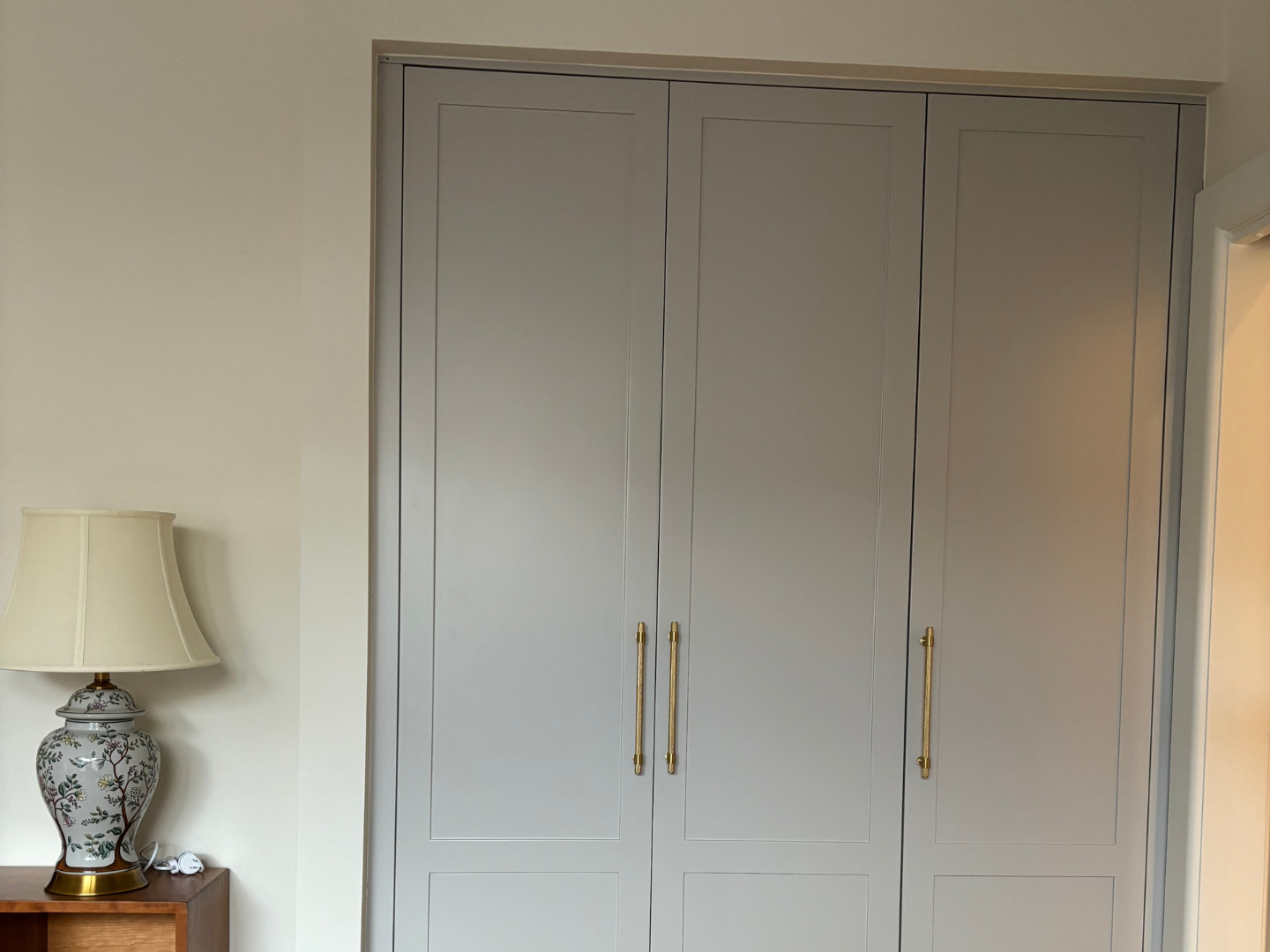 Custom Wardrobes